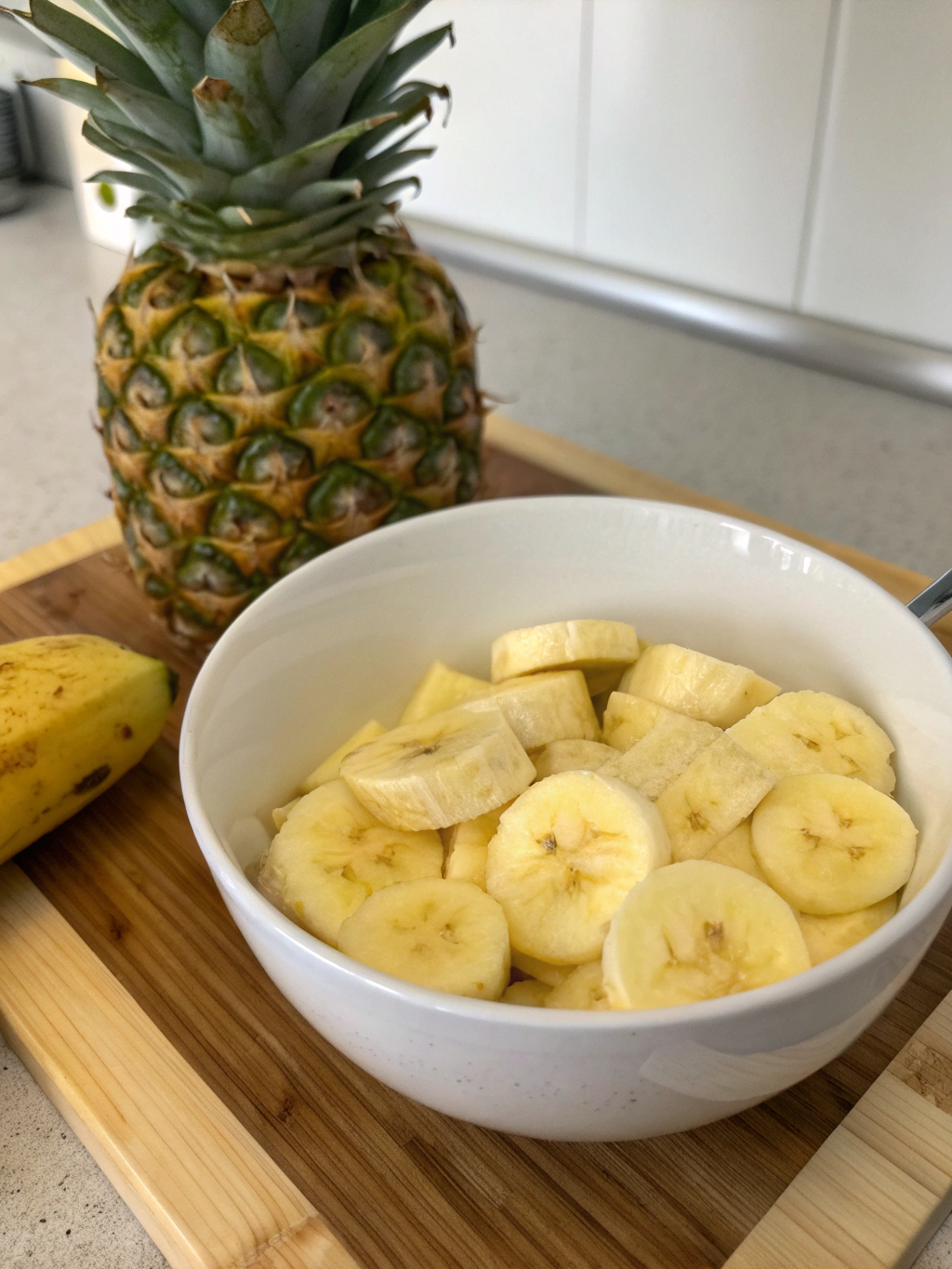 Pineapple Banana Smoothie Ingredients